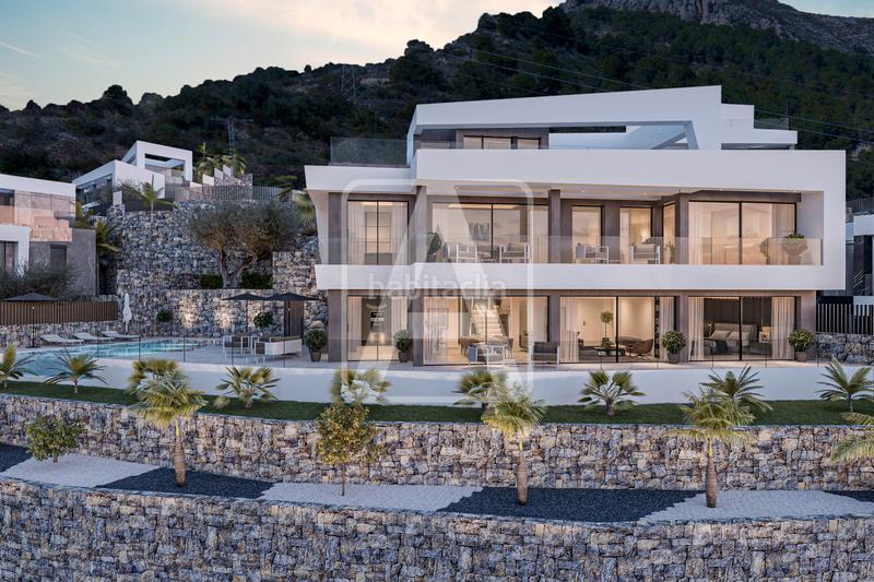 Foto 2089e1a8-6d75-4d0d-8b40-1708e98f35a7. Chalet mit heizung parking pool in Oltamar - Cucarres Calp