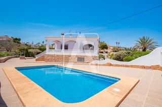 Xalet a La Fustera. Villa en venta en benissa, la fustera