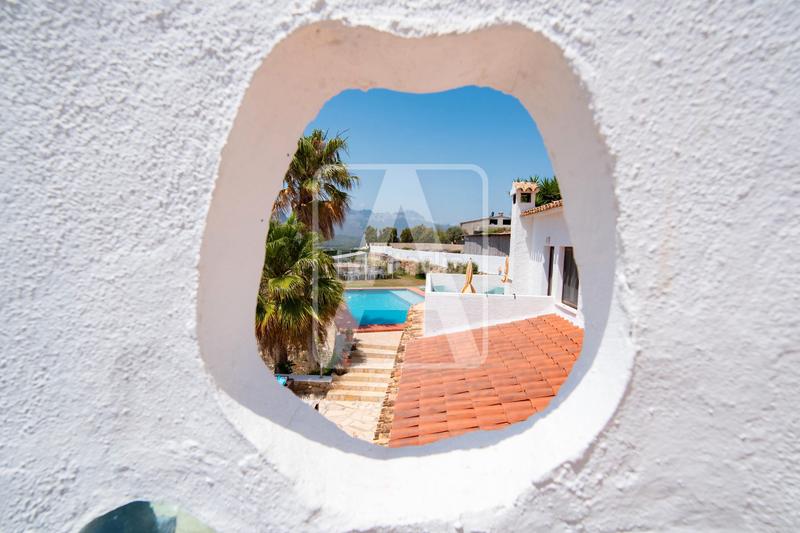 Foto 6102efd2-db48-41e0-a376-4991b95b9713. Chalet villa en venta , llenes en Benissa pueblo Benissa