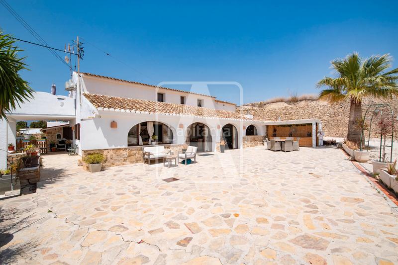 Foto 8283dae2-077c-4dd8-aaaa-767c6ad17026. Chalet villa en venta , llenes en Benissa pueblo Benissa