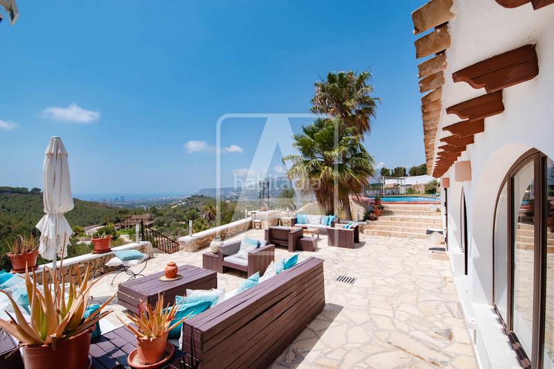 Foto 9a9eb9e7-560f-4a0c-8d39-8198316db2fb. Chalet villa en venta , llenes en Benissa pueblo Benissa