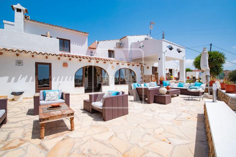 Foto 9b24152e-e7f7-4c4a-8a37-ed4b8c044816. Chalet villa en venta , llenes en Benissa pueblo Benissa