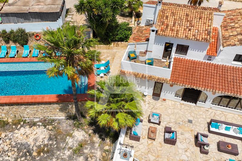 Foto b48c8448-88d7-4345-b201-62abb9593fec. Chalet villa en venta , llenes en Benissa pueblo Benissa