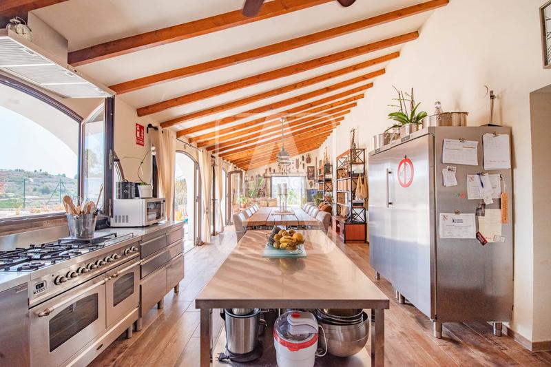 Foto c9b7068b-25ea-46b2-914e-3f8aee06f7b7. Chalet villa en venta , llenes en Benissa pueblo Benissa