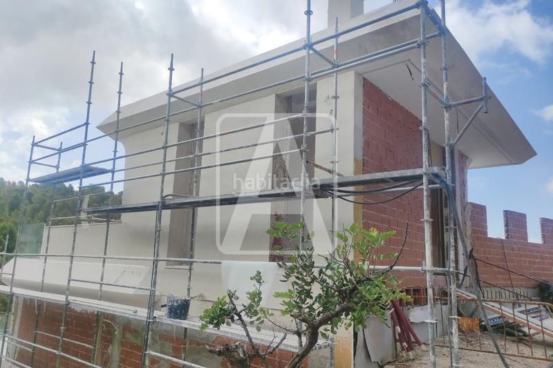 Foto 614dc024-3ad4-45ea-bc16-46a8b98fba7c. Xalet amb calefacció aparcament piscina a Altea la vella Altea