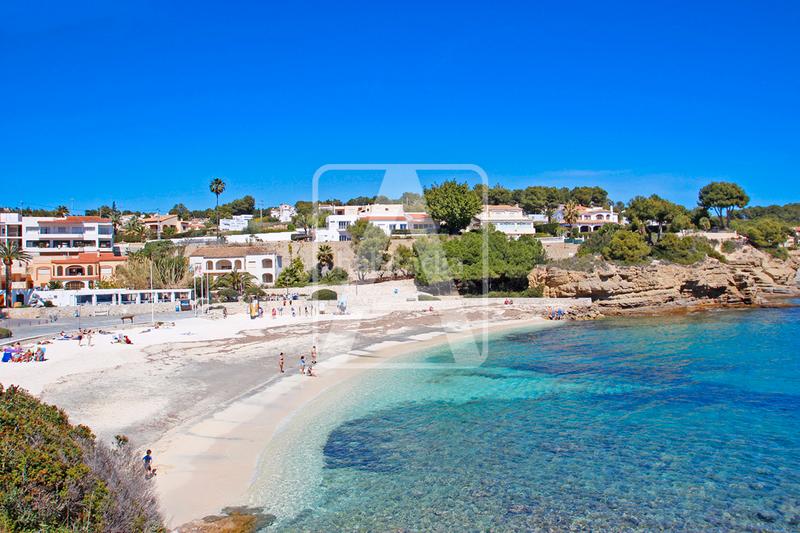 Foto 8d482a66-73ee-462c-8ffe-1b288207ca52. Chalet con riscaldamento parcheggio piscina in La Empedrola Calp