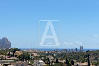 Xalet a La Empedrola. Villa en venta en calpe, empedrola