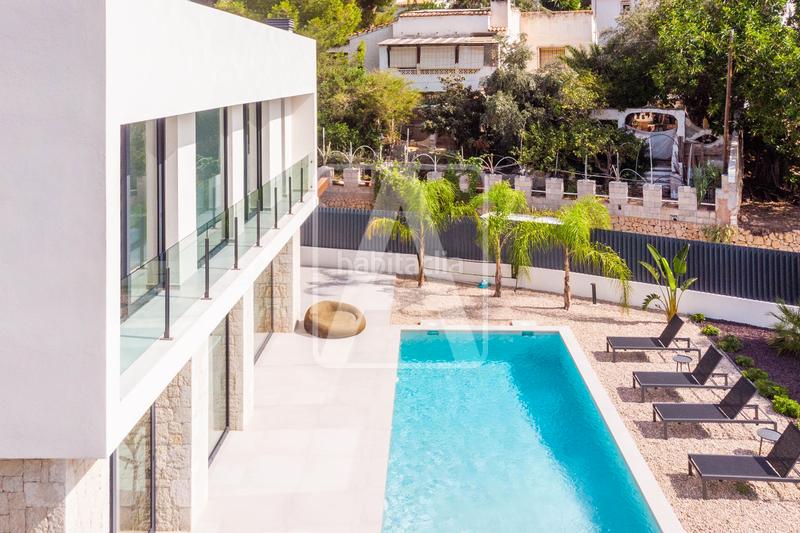 Foto 6a4a902f-d0e2-4979-8bf6-9a0753396625. Xalet amb aparcament piscina a La Fustera Benissa