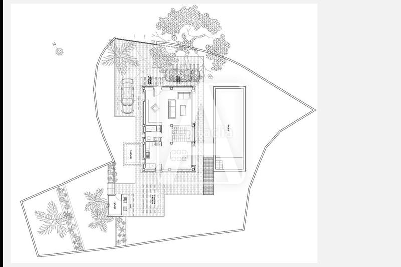 Foto 761a425c-0804-4fe1-99f5-11697838d2eb. Xalet amb aparcament piscina a La Fustera Benissa