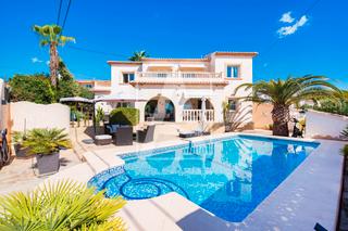 Xalet en Cometa. Villa en venta en calpe, cometa