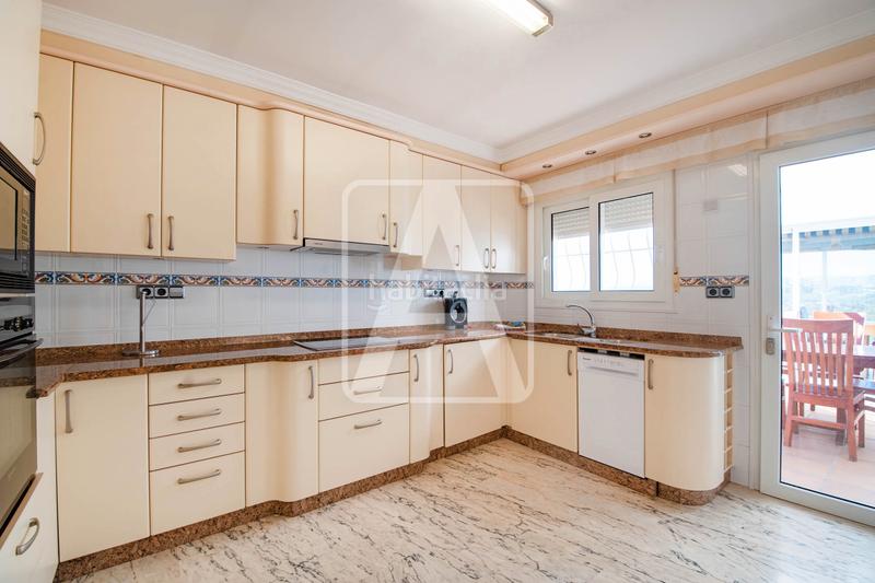 Foto a7a51f76-35a5-44cf-953d-73df2ff05a42. Chalet mit kamin heizung parking pool in Paichi Moraira