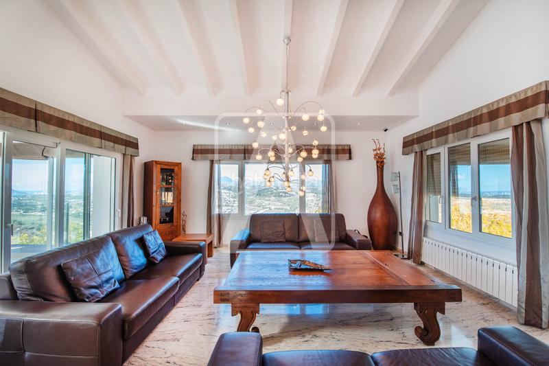 Foto f0988e80-44cb-4e75-92db-bc95c6e35a0a. Chalet mit kamin heizung parking pool in Paichi Moraira