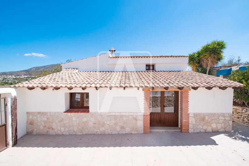 Foto d9ac50ce-6465-414a-b0d9-86e902e626ca. Chalet villa en venta , camarrocha en Benimeit-Tabaira Moraira