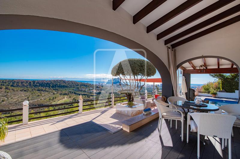 Foto 546a00ff-3271-423d-afdb-c0a764e8e5ee. Chalet with heating parking pool in La Empedrola Calp