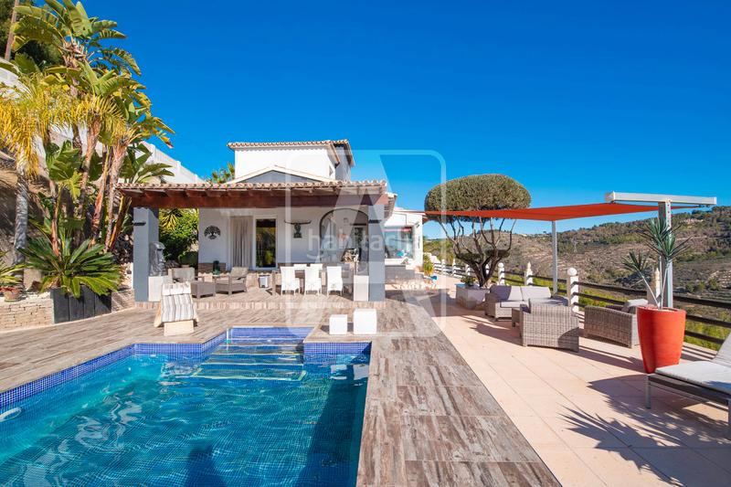 Foto 8db87c1e-3b83-47d7-a6da-524077557a24. Chalet with heating parking pool in La Empedrola Calp