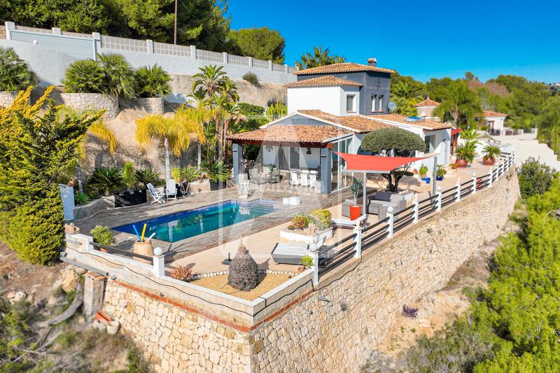 Foto 99f292e8-63c0-4eab-af6f-eeec331e114d. Chalet with heating parking pool in La Empedrola Calp