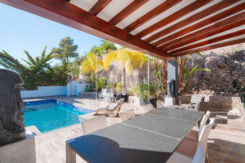 Foto bbb241c5-b2cd-46e6-b9c4-9ec602bc1311. Chalet with heating parking pool in La Empedrola Calp