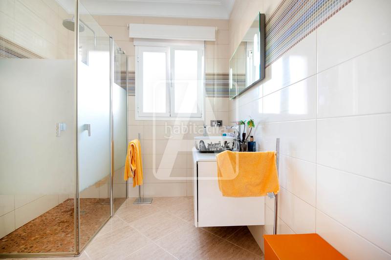 Foto a557eb3f-bd28-434b-b192-91b05c6e750d. Chalet villa en venta , La Fustera en La Fustera Benissa