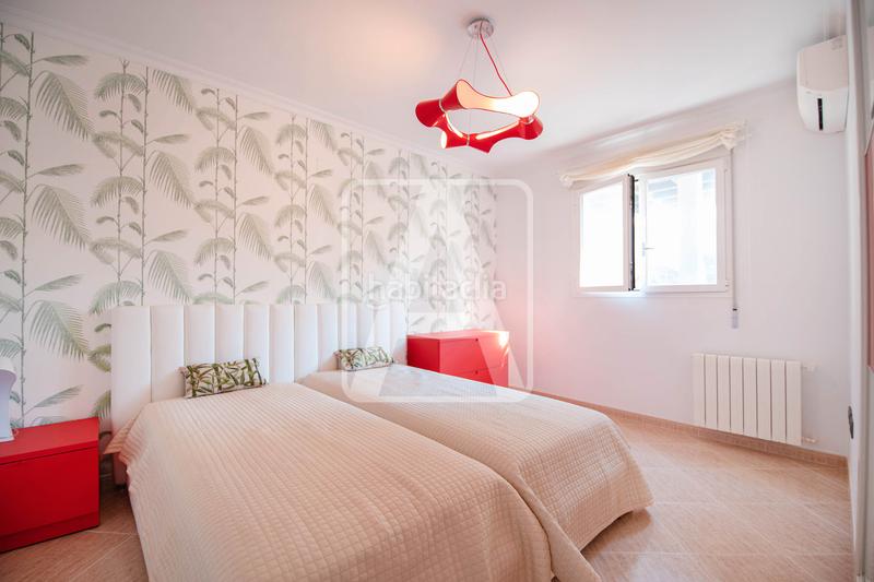 Foto c65eec34-6e55-4b74-bfaa-62b52f2e3632. Chalet villa en venta , La Fustera en La Fustera Benissa