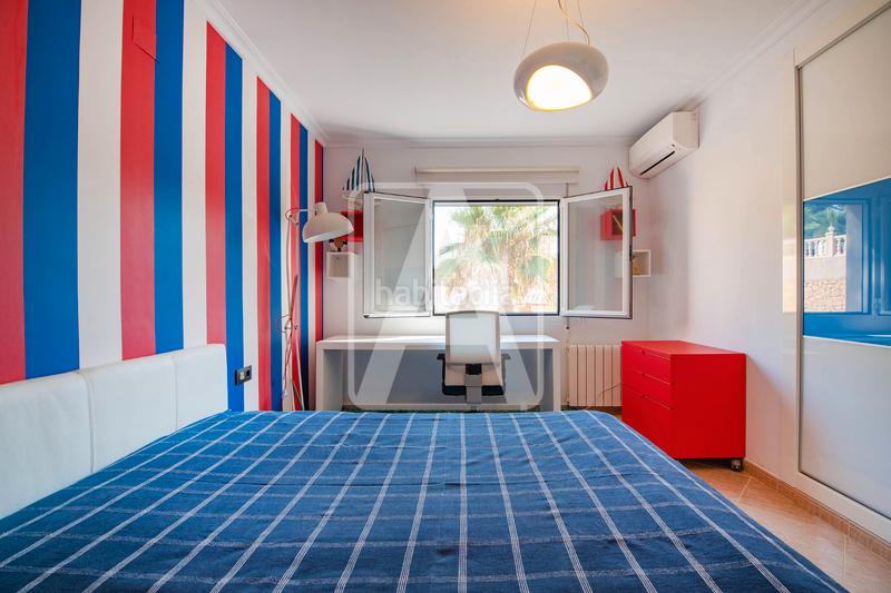 Foto ea44e020-442d-4f58-91e2-f67e768dd773. Chalet villa en venta , La Fustera en La Fustera Benissa