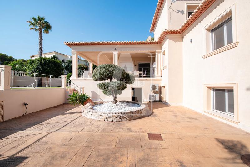 Foto ede33841-d9e6-470a-a0ba-7026367fa723. Chalet villa en venta , La Fustera en La Fustera Benissa