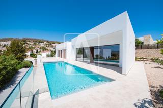 Chalet in Gran Sol. Villa en venta en calpe, gran sol