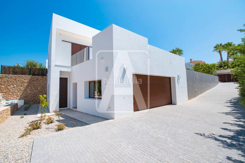 Foto 5318ab7d-2a13-465b-a250-0b30d51bf507. Xalet amb calefacció aparcament piscina a Gran Sol Calp