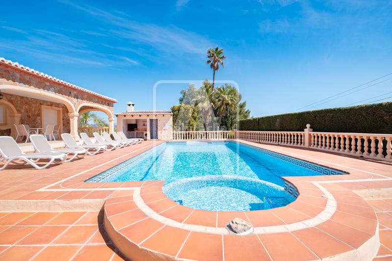 Foto 43469b22-777f-4f4c-a342-f1e611549790. Chalet en partida colina del sol 42a villa en venta e, colina del sol en Calp