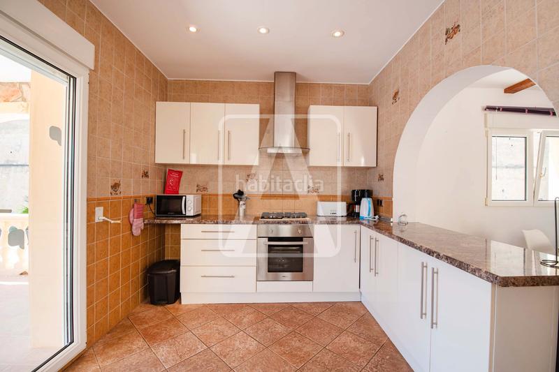 Foto 9c29d4ba-62fb-43d1-9539-b846e6d02955. Chalet en partida colina del sol 42a villa en venta e, colina del sol en Calp