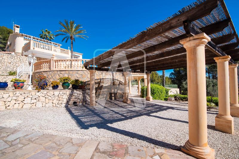 Foto 0aa54471-4359-4399-bc49-9add2613a937. Chalet mit kamin heizung parking pool in Oltamar - Cucarres Calp