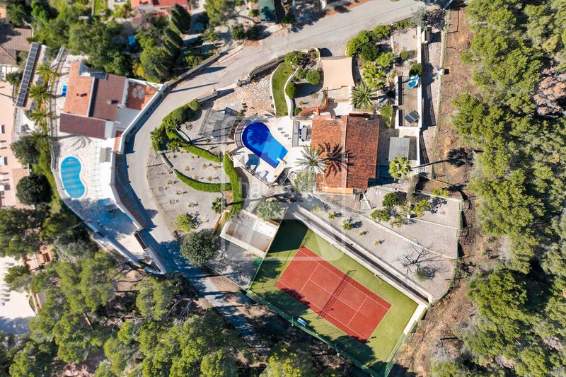 Foto 876ada3c-dd55-4c37-bb56-a067bf46136e. Chalet mit kamin heizung parking pool in Oltamar - Cucarres Calp