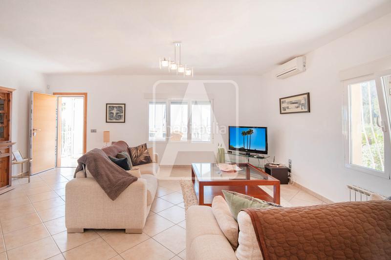 Foto bd958553-8c76-427a-a440-9f2fcab6bb05. Chalet mit kamin heizung parking pool in Oltamar - Cucarres Calp