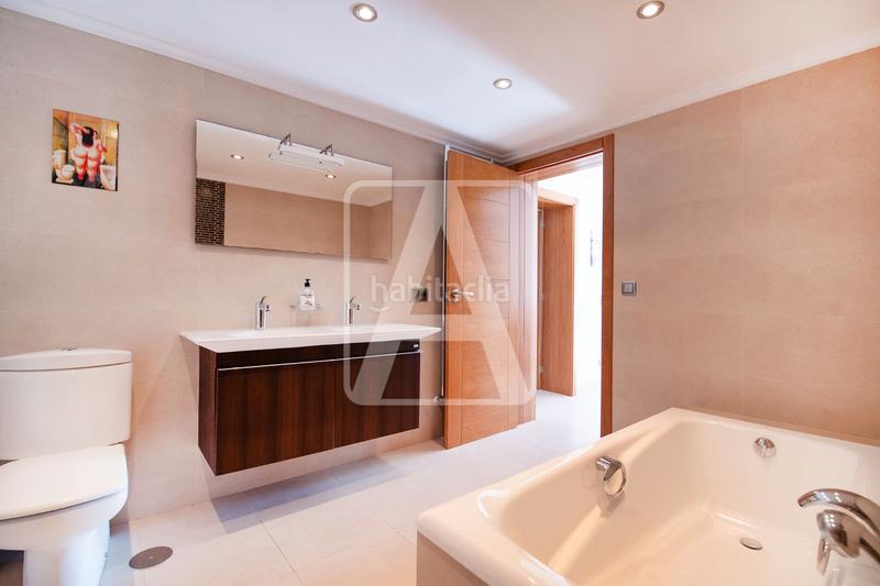 Foto db98f4f3-da32-4b23-a402-6db1a1094711. Chalet mit kamin heizung parking pool in Oltamar - Cucarres Calp