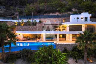 Chalet à La Fustera. Villa en venta en benissa