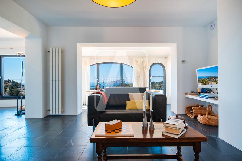 Foto 118fb8d3-f8a9-4dec-a184-7736bc247c58. Xalet amb xemeneia calefacció aparcament piscina a Benissa