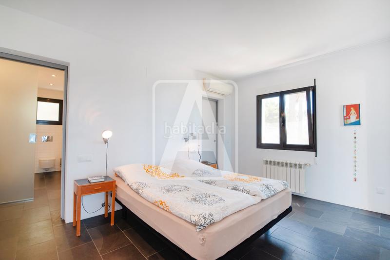 Foto 637f3755-7013-4e83-928b-a214de8ead58. Xalet amb xemeneia calefacció aparcament piscina a Benissa