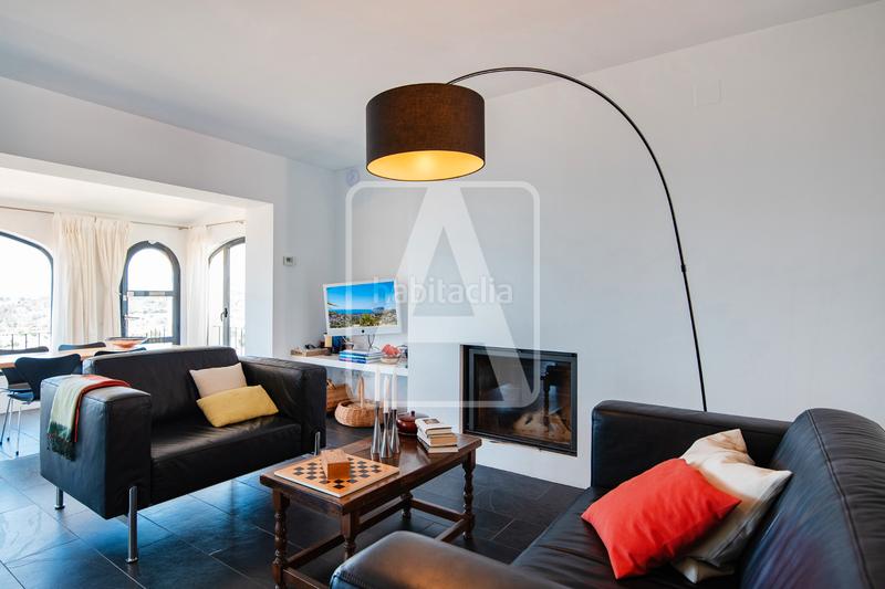 Foto 7edc93ac-cfd7-48ba-975c-38322becc60c. Xalet amb xemeneia calefacció aparcament piscina a Benissa