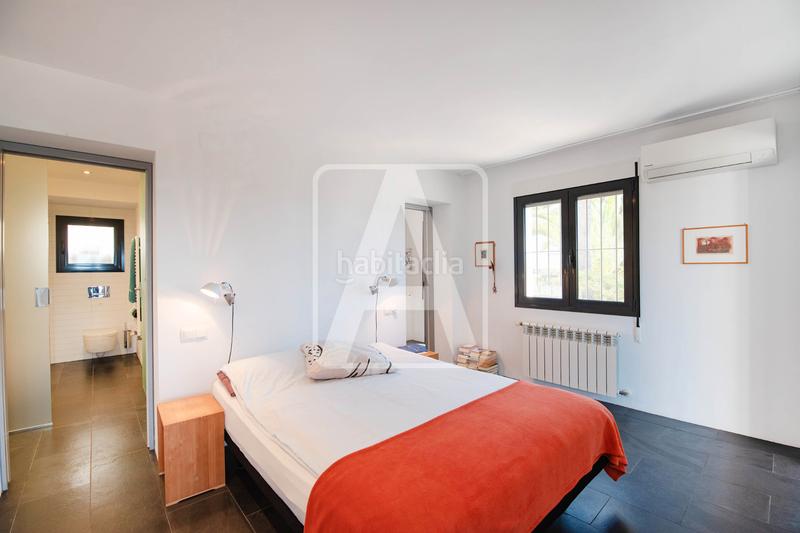 Foto ad49dc6e-e80e-43af-aea7-0bf0908a0e26. Xalet amb xemeneia calefacció aparcament piscina a Benissa