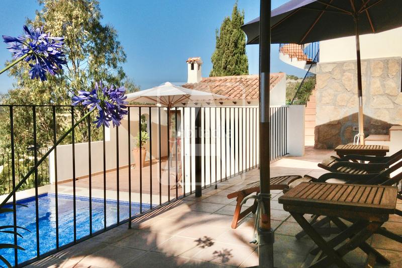 Foto e6707ee0-9dd3-4bcc-adac-18807cfe1283. Xalet amb xemeneia calefacció aparcament piscina a Benissa