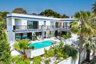 Xalet a La Caleta - La Calalga - Les Bassetes. Villa en venta en calpe, calalga