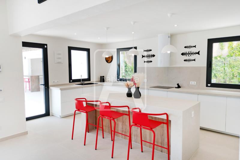 Foto 66e179e6-b0c0-445d-ab8e-078cec3e3a6c. Xalet amb xemeneia aparcament piscina a La Viña-Montemar-San Jaime Benissa