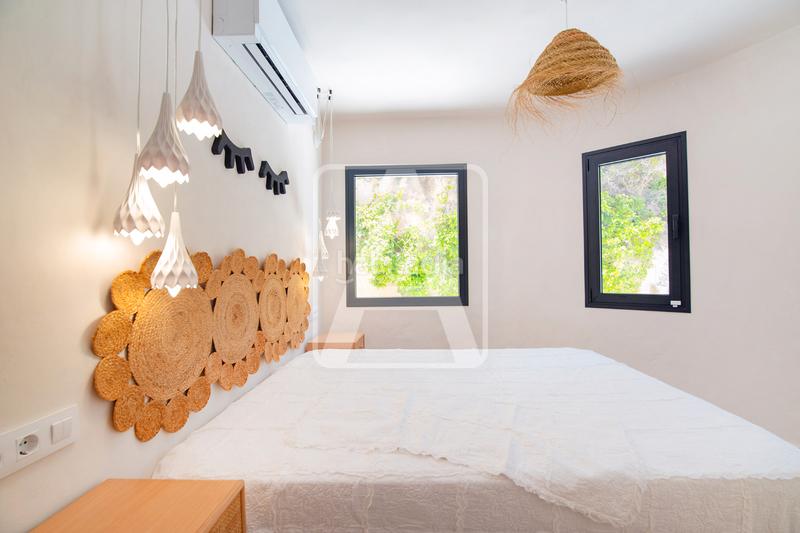 Foto c4086385-31b0-4a1a-8377-d121738cabb1. Xalet amb xemeneia aparcament piscina a La Viña-Montemar-San Jaime Benissa