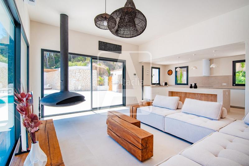 Foto c7d9c4f4-2de5-43b2-b86f-933cee6f092f. Xalet amb xemeneia aparcament piscina a La Viña-Montemar-San Jaime Benissa