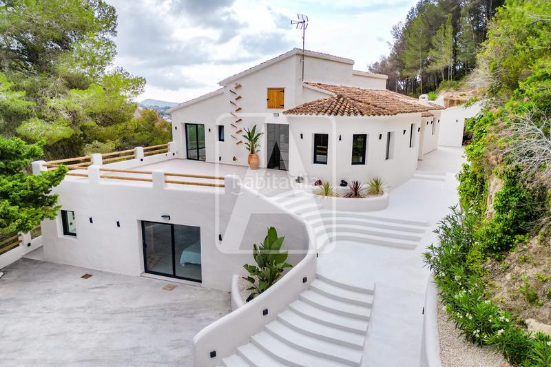 Foto dc7b8f98-021e-4d8f-aa9f-9d89e52b73eb. Xalet amb xemeneia aparcament piscina a La Viña-Montemar-San Jaime Benissa