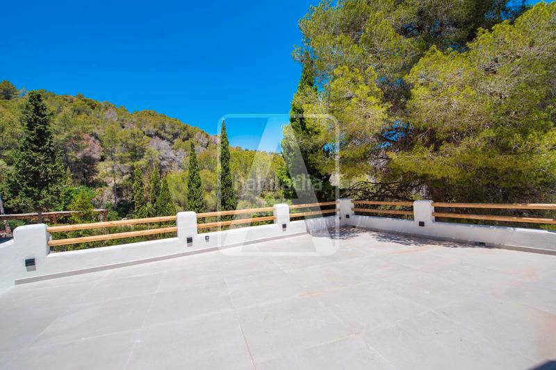 Foto e19a88be-2911-45f2-ad94-b4756f228551. Xalet amb xemeneia aparcament piscina a La Viña-Montemar-San Jaime Benissa