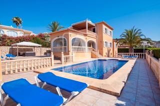 Xalet a Cometa. Villa en venta en calpe, cometa
