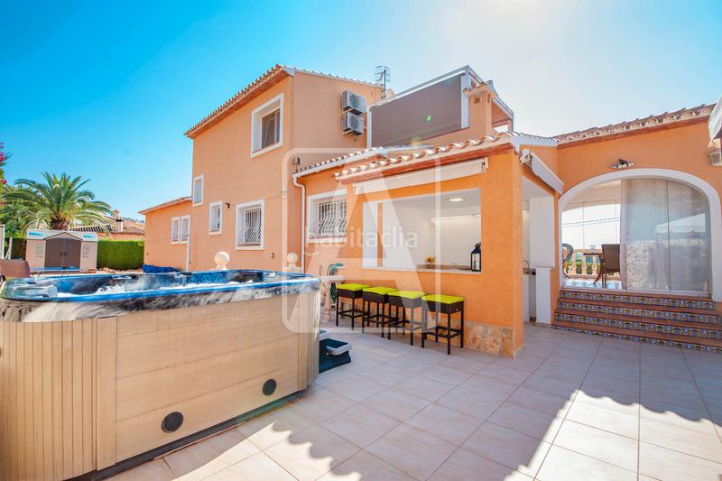Foto a444a8c3-4e68-40ec-aee2-982ddce82060. Chalet villa en venta e, Cometa en Cometa Calp