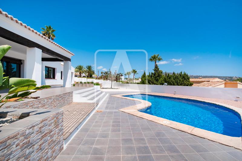 Foto 24970eb0-0314-4611-90a6-1f2ba9dd6a5f. Chalet mit kamin heizung parking pool in Benimeit-Tabaira Moraira