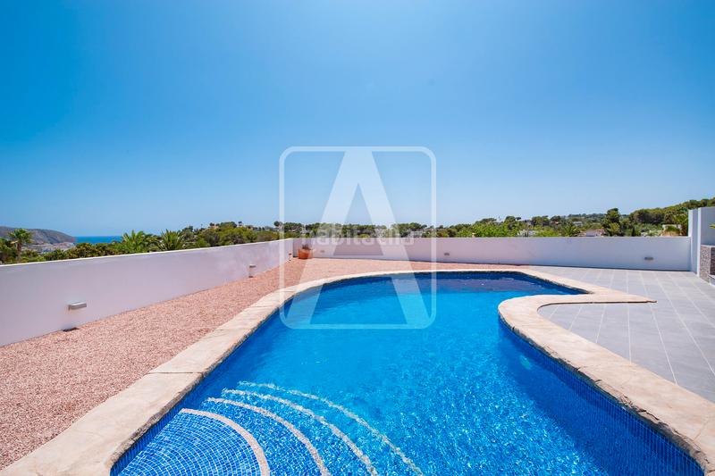 Foto b201f358-7de0-483f-af49-ad5516252c57. Chalet mit kamin heizung parking pool in Benimeit-Tabaira Moraira