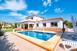 Xalet a Carrió - La Merced - Los Pinos. Villa en venta en calpe, buenavista